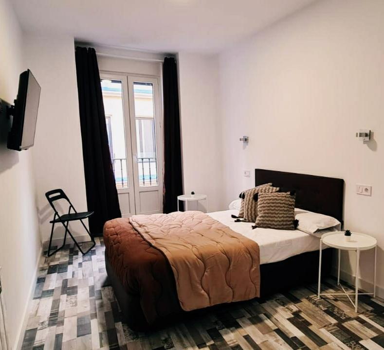 Hostal Andrea Granvia 마드리드 외부 사진